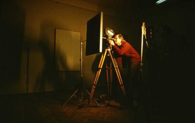 Józef Robakowski podczas realizacji zdjęć do filmu Żywa Galeria, 197475, fot. Z. Rytka